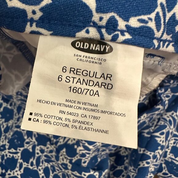 OLD NAVY WOMENS BLUE PIXIE PANTS 6 REGULAR - Picture 8 of 9